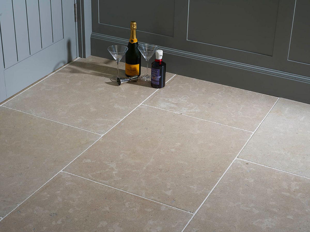 Provence textured flagstone floor