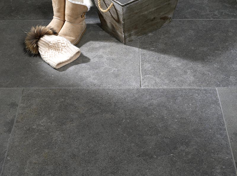 Lanesborough Grey Limestone Flagstones